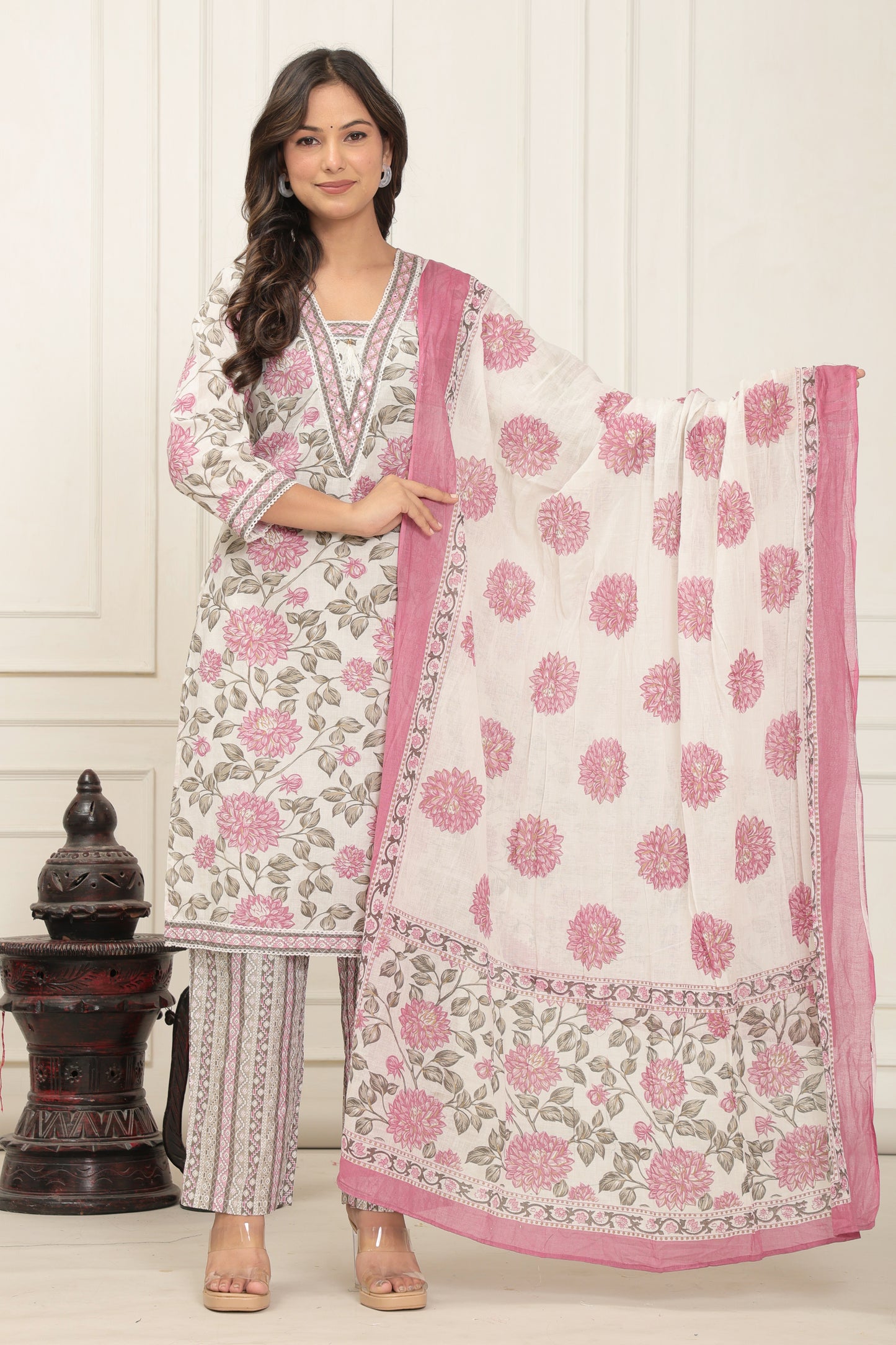Aarika Women's Printed Cotton Suit Set