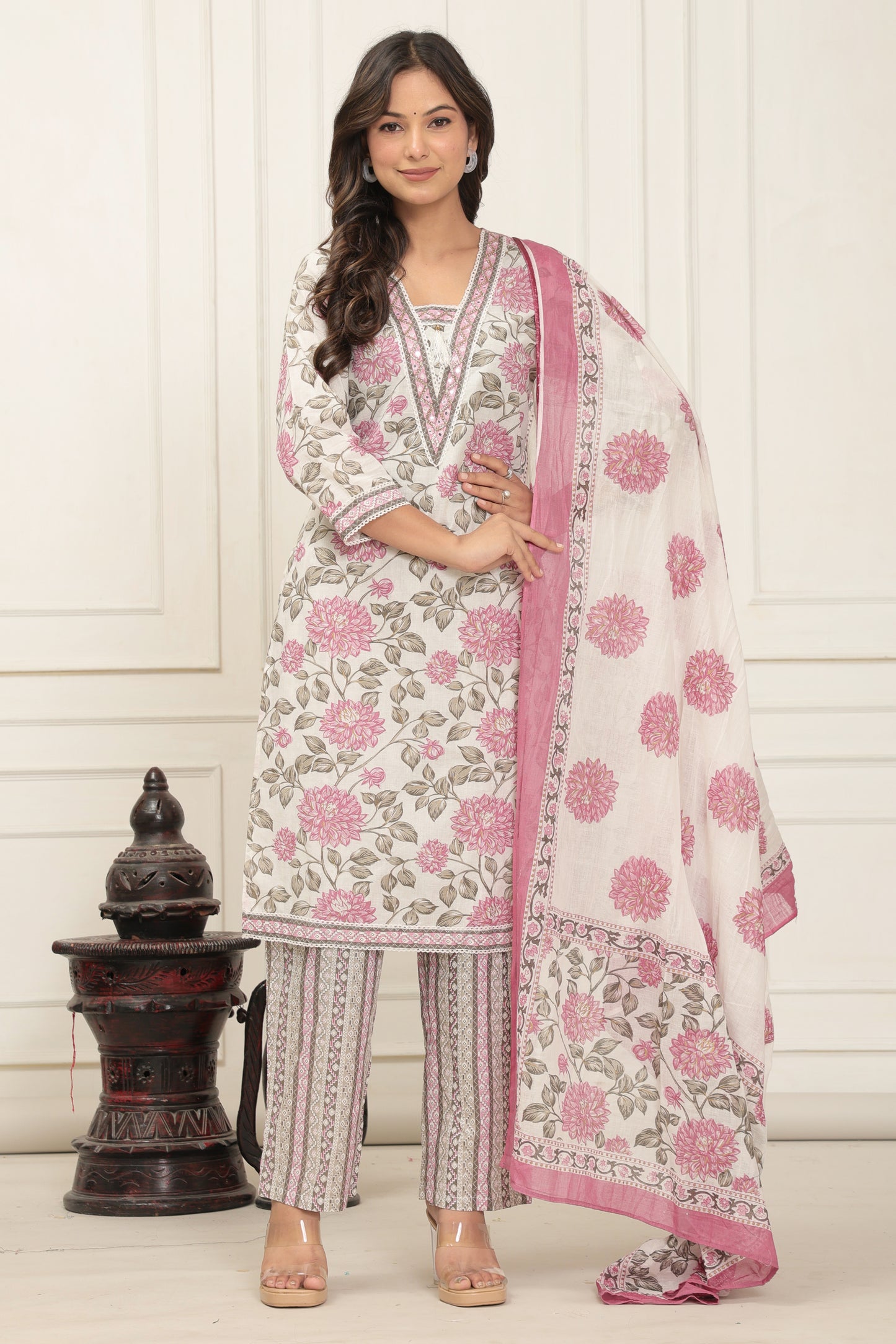Aarika Women's Printed Cotton Suit Set