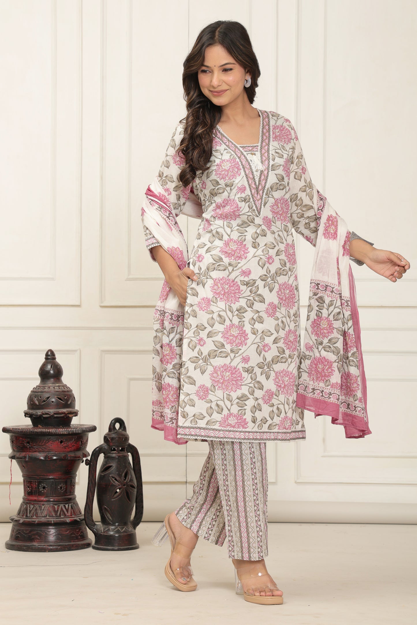 Aarika Women's Printed Cotton Suit Set