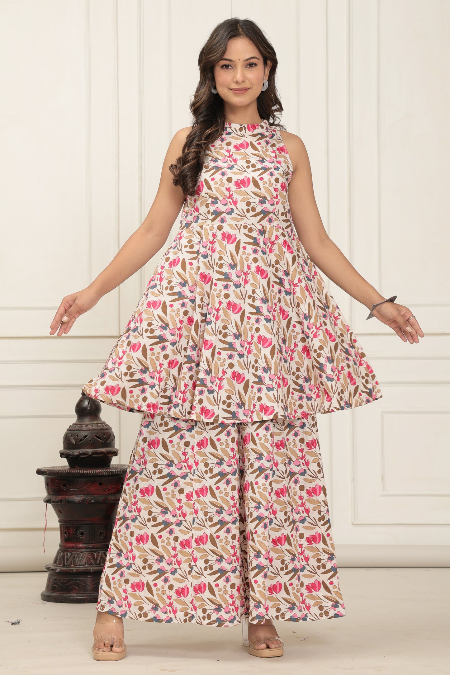 Verdora – Elegant Leaf Print Sleeveless Co-ord Set (Pink)